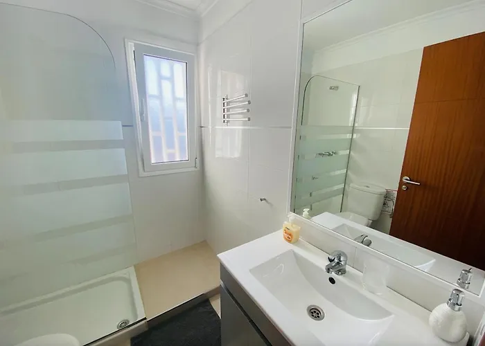 Arcos 306 بويرتو ذيل كارمين